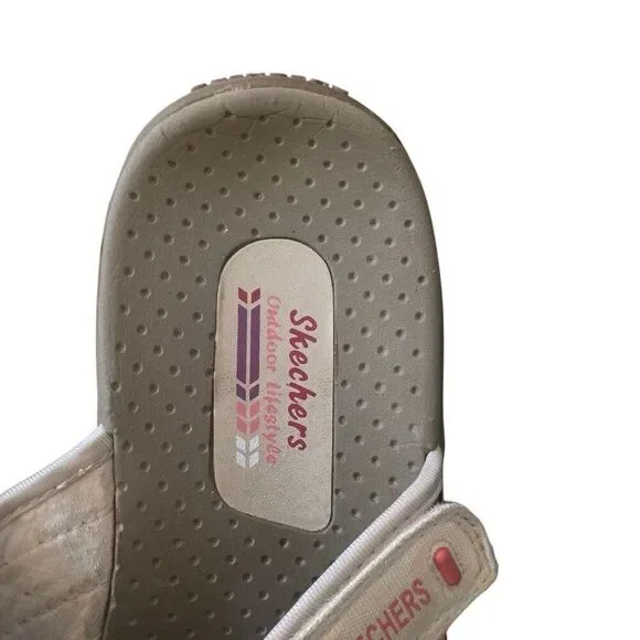 Sketchers size 12 sandals boho Aztec print - Picture 2 of 6